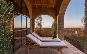 Activities, Amenities, Balcony / Terrace / Patio, Building Exterior, Facilities, Garden, Pool, Scenic View, Spring, Summer, Wellness