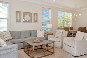 Cozy Living Room and Dining Area