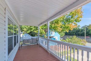 Covered Front Porch - Porch swing seating for 3