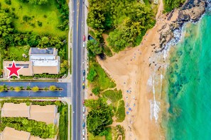 Literally steps from Kamaole II -- one of the best beaches on Maui