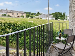 Balcony | 1 The Old Corn Mill, Thoralby, near Leyburn