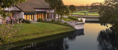 Golf Water View 