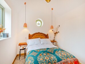 Double bedroom | The Pigeons Nest, Ellerdine, near Telford