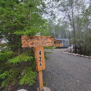 Sign and driveway for Stone's Throw.