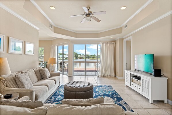 2214 Crystal Cove Lane