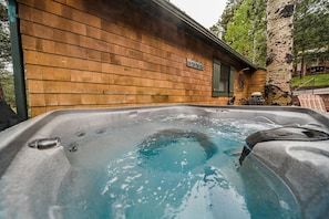 Bain à remous extérieur