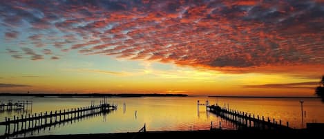 Beautiful sunsets from the deck, yard, or dock