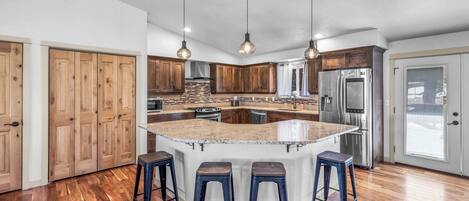 Great kitchen for groups!