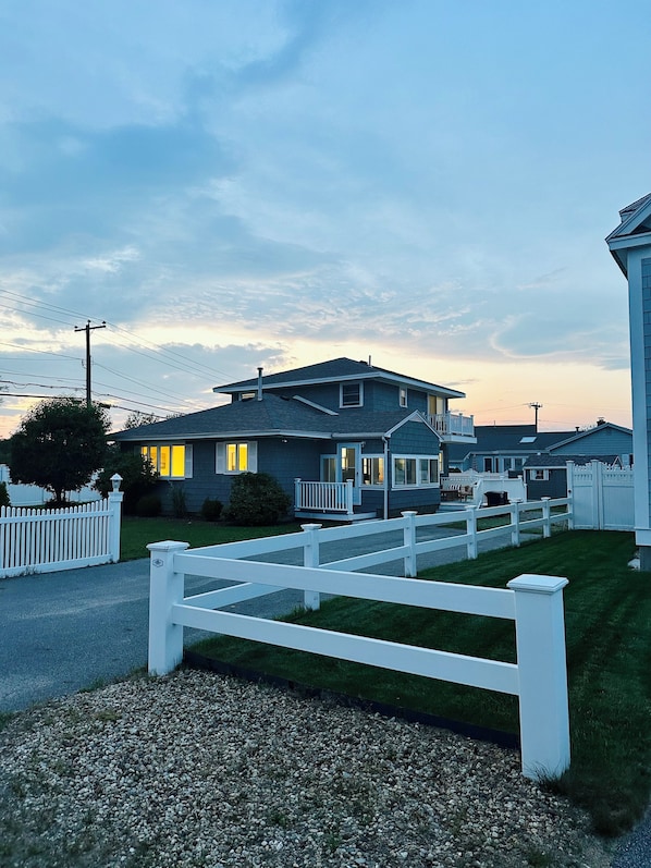 Outdoor view of the house