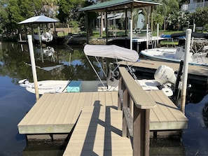 Boat Dock - Recommend Up to 23 Foot Boat