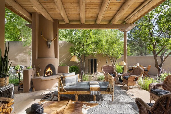 Walled Garden Oasis for Ultimate Privacy