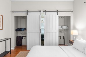 Schrank