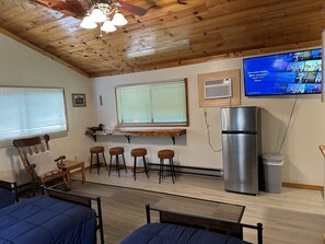 Cabin feel, with modern amenities