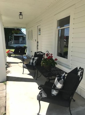 The front porch has Peaceful Sounds of Nature along with the Fresh Morning air.