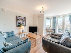Living area | Bryn Y Mor Apartment, Tenby