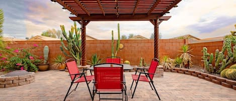 Relax in the beautiful back yard surrounded by desert wildlife.