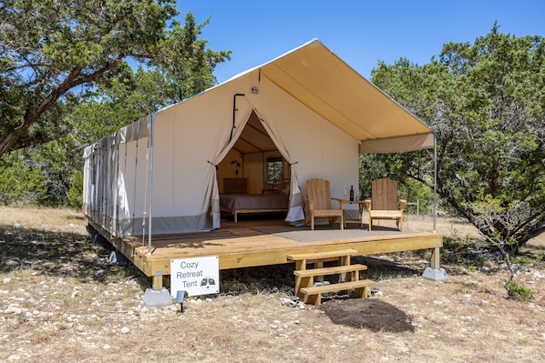 Welcome to your Cozy Retreat Tent!