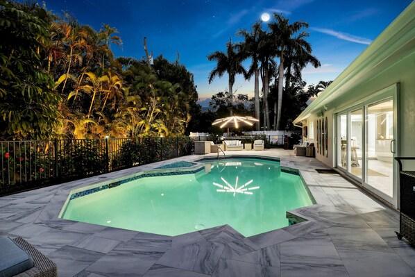 Fort Myers Vacation Rental | 4BR | 3BA | 2,800 Sq Ft | Step-Free Access