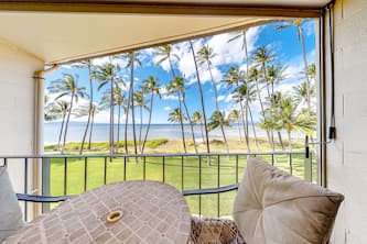 Hale Kai O Kihei Condo w/ A/C, Ocean View-Close to Beaches