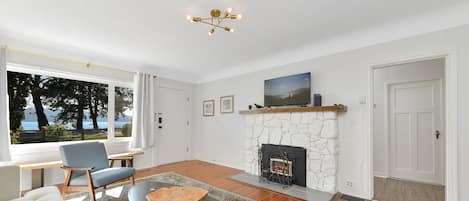 Main cottage living room.