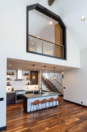 Kitchen & Loft