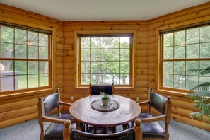 Game Table