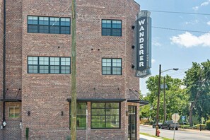 New building with a salon on the ground floor and local coffee shop across the street!