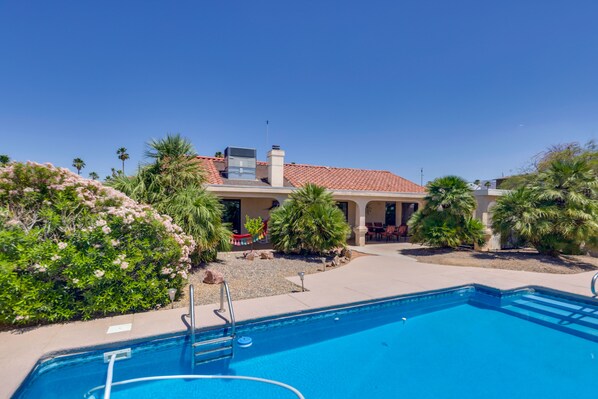 Lake Havasu City Vacation Rental | 3BR | 3BA | 1,568 Sq Ft | Step-Free Access