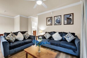Living Room (Angle)