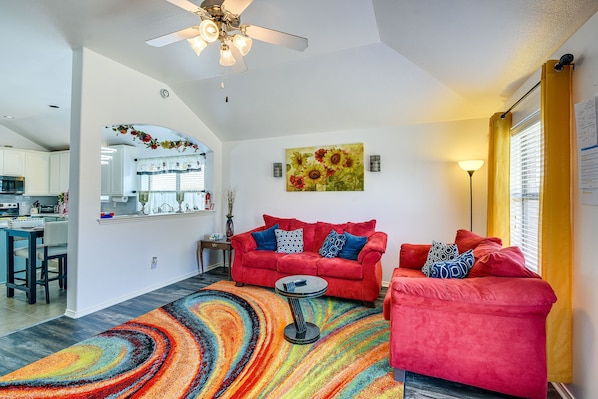 Grand Prairie Vacation Rental | 3BR | 2BA | 1,966 Sq Ft | 1 Step to Enter
