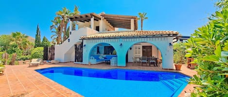 Villa El Tipo by Solidays - 1