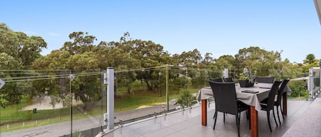 Dine amongst the Tuart trees