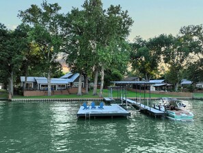 Lake Dunlap Family Getaway!