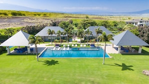 Hapuna Park - 75' Lap pool