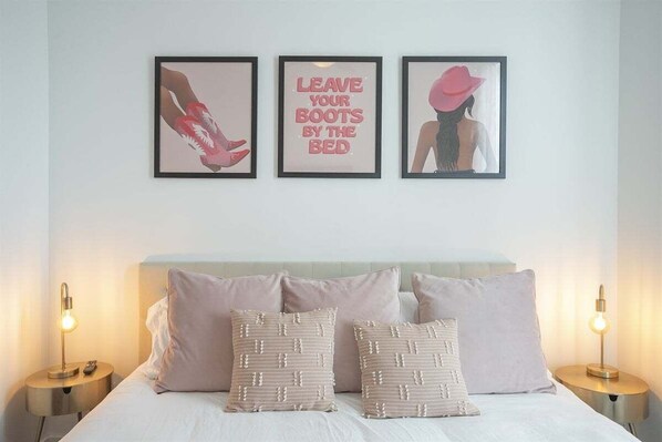 Leave your boots by the bed in this modern bedroom!