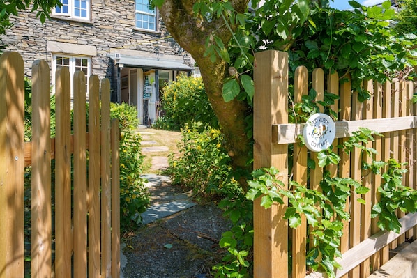 Red Robin Cottage | Ambleside