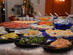 Breakfast meal
