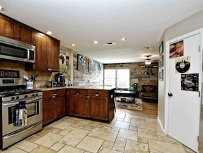 Private kitchen