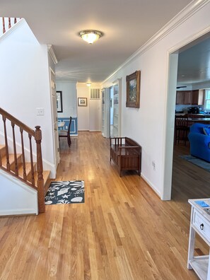 View as enter house looking towards dining room