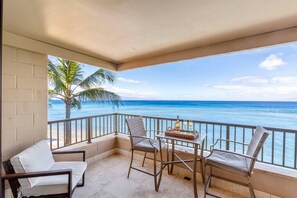 See, listen, and feel the Pacific ocean from Maui Kai 301