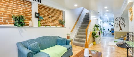 Baltimore Vacation Rental | 3BR | 2.5BA | Stairs Required | 1,480 Sq Ft