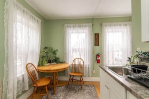 cozy dining area for up to 4 people