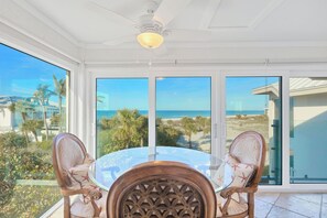 Lanai and Dining Room