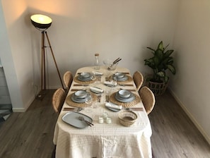 Ruokailu
