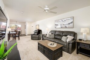 Livingroom with a recliner