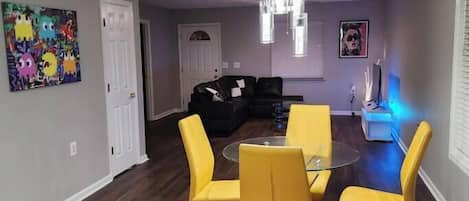 Dining area looking into livingroom