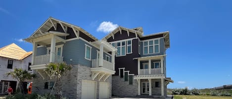 BEACH FRONT HOUSE WITH ELEVATOR AND UNOBSTRUCTED OCEAN VIEWS.