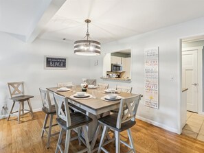 Dining Table with Seating for 6 at 604 Queens Grant