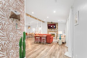 Touches of carefully curated unique style for a truly unforgettable experience. 