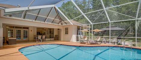 Dunnellon Vacation Rental | 3BR | 2.5BA | Step-Free Access | 2,600 Sq Ft
